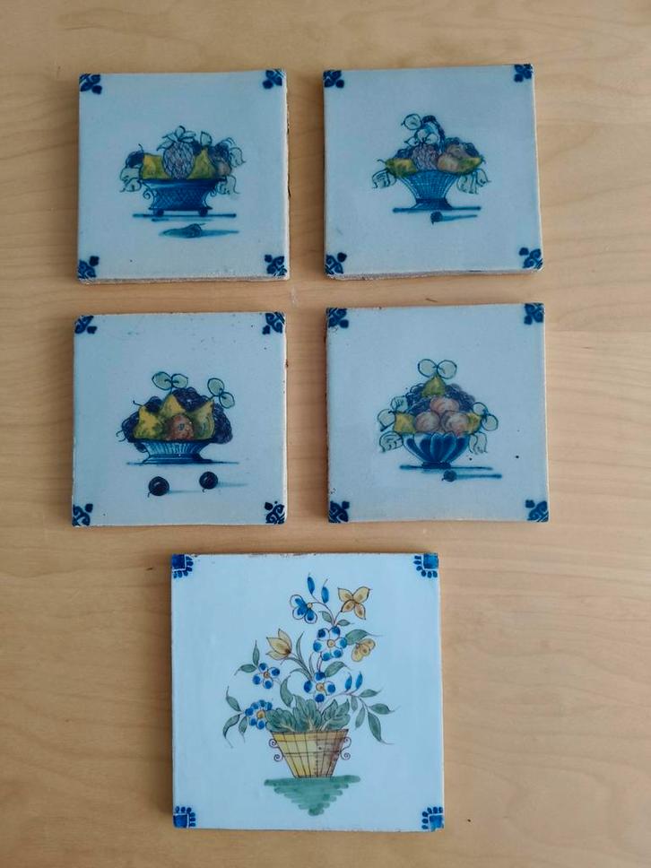 5 Tichelaar Tegels Makkum - Fruit & Bloemmotief, Antiek en Kunst, Antiek | Wandborden en Tegels, Ophalen of Verzenden