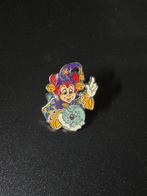 Efteling pin Pardoes de Tovernar met lichtje, Verzamelen, Efteling, Ophalen of Verzenden, Nieuw, Button of Speldje