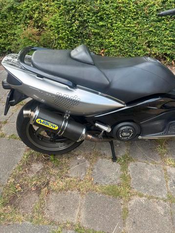 Yamaha T-max 500 uitlaat  beschikbaar voor biedingen