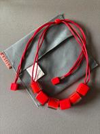 Zsiska ketting rood, Overige materialen, Verstelbaar, Ophalen of Verzenden, Zo goed als nieuw