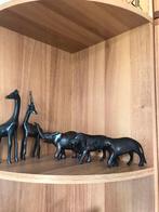 5 Handgemaakte dieren uit Afrika . Houtsnijwerk., Antiek en Kunst, Kunst | Beelden en Houtsnijwerken, Ophalen of Verzenden
