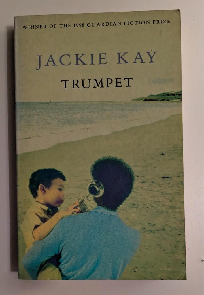 Trumpet - Jackie Kay, Boeken, Romans, Zo goed als nieuw, Amerika, Ophalen of Verzenden