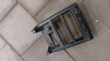 Paneel in dashbord Nissan 100nx beschikbaar voor biedingen