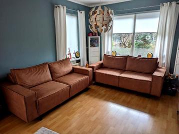 Cognac Lederlook Bankstel + Stoel - Zo Goed Als Nieuw! beschikbaar voor biedingen