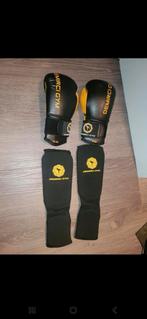 Bokshandschoenen en scheenbeschermers xs, Maat XS of kleiner, Ophalen of Verzenden, Zo goed als nieuw, Overige