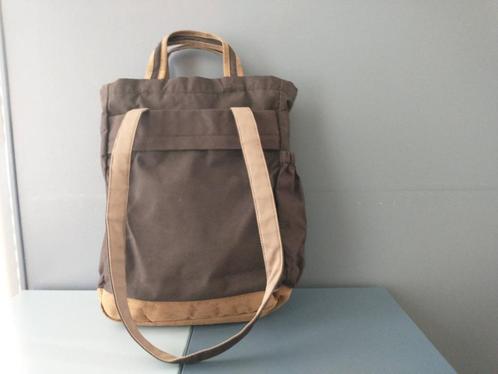 Schoudertas - rugzak Wolfskin Piccadilly, Sieraden, Tassen en Uiterlijk, Tassen | Schoudertassen, Gebruikt, Zwart, Ophalen