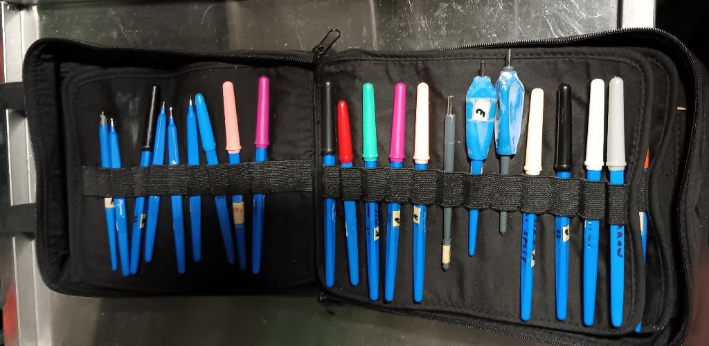 Allemaal Pergamano spulletjes, Hobby en Vrije tijd, Kaarten | Zelf maken, Ophalen of Verzenden, Zo goed als nieuw, Overige thema's