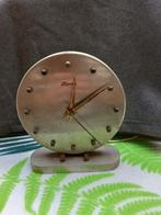 Elektrisch klokje van Kesma., Antiek en Kunst, Antiek | Klokken, Ophalen of Verzenden
