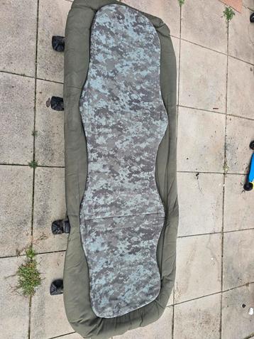 Nash indulgence stretcher incl trakker big snooze slaapzak beschikbaar voor biedingen