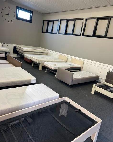 Auping of M Line matrassen outlet Nergens goedkoper !!!OP=OP, Huis en Inrichting, Slaapkamer | Matrassen en Bedbodems, Nieuw, Matras