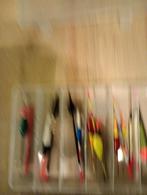 Doosje vol dobbers, Watersport en Boten, Hengelsport | Algemeen, Ophalen of Verzenden, Dobber of Lood