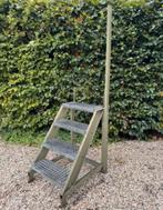 Industriële stalen trap, Ophalen