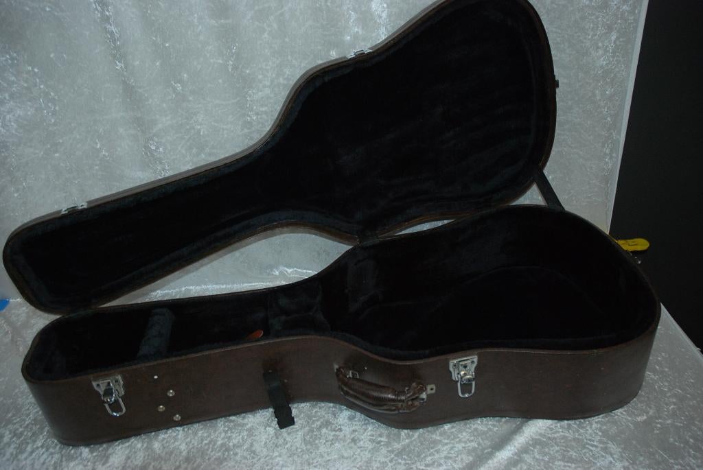 Washburn  Hardcase voor akoestische gitaar  <25251921>, Gebruikt, ., Ophalen of Verzenden, Akoestische gitaar