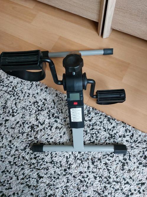Stoelfiets 💥zie beschrijving💥 nieuw, Sport en Fitness, Fitnessapparatuur, Zo goed als nieuw, Ophalen