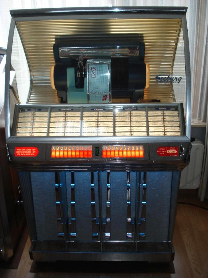 Jukebox Seeburg HF100R uit 1954 compleet inc Singels, Verzamelen, Automaten | Jukeboxen, Zo goed als nieuw, Seeburg, 1950 tot 1960