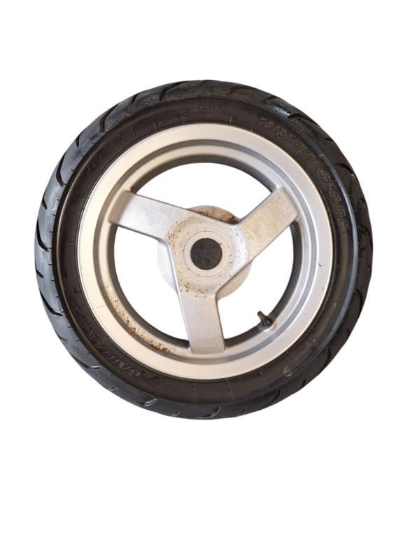 Achterband achtervelg origineel Peugeot Vivacity 2takt, Fietsen en Brommers, Brommeronderdelen | Scooters, Gebruikt, Ophalen of Verzenden