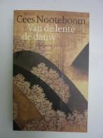 Cees Nooteboom - Van de lente de dauw, Boeken, Reisverhalen, Zo goed als nieuw, Verzenden