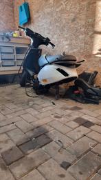 Zip frame + kappen 50EURO NIET LAGER!!, Fietsen en Brommers, Ophalen, Zo goed als nieuw, Piaggio