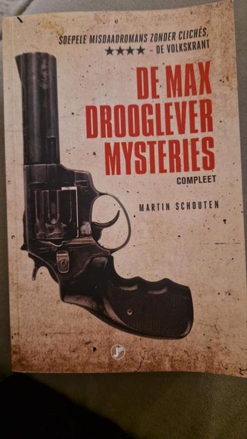 De Max Drooglever Mysteries beschikbaar voor biedingen