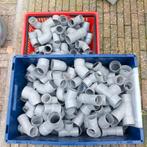 Grote partij PVC hulpstukken, Doe-het-zelf en Verbouw, Buizen en Afvoer, Ophalen, Bochten, Gebruikt, Pvc