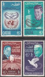 Qatar Michel 114/117 20 Jaar Intern. Samenwerking postfris, Postzegels en Munten, Postzegels | Azië, Midden-Oosten, Ophalen of Verzenden