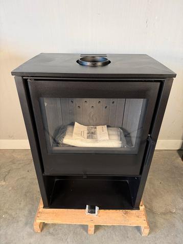 Nieuwe Nordic Fire Stein Houtkachel - 8.7kW beschikbaar voor biedingen