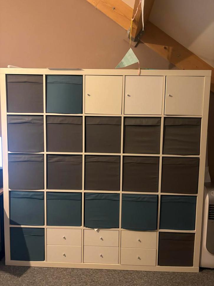 Grote IKEA Kallax kast, Huis en Inrichting, Kasten | Lockerkasten, Zo goed als nieuw, Ophalen of Verzenden