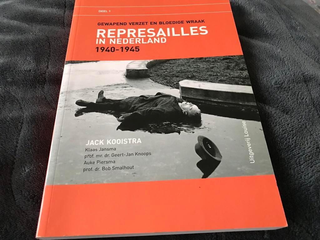 Represailles in Nederland 1940-1945, Boeken, Ophalen of Verzenden, Tweede Wereldoorlog, Zo goed als nieuw, Algemeen