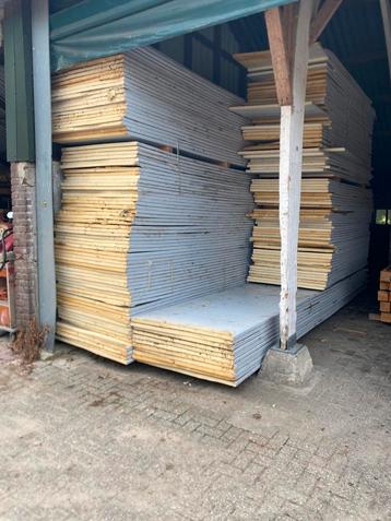 Pir isolatie beschikbaar voor biedingen