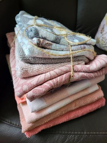 Pakket met theedoek handdoek poetsdoek beschikbaar voor biedingen