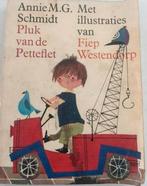 ANNIE M.G. SCHMIDT PLUK VAN DE PETTEFLET, Boeken, Ophalen of Verzenden, Gelezen