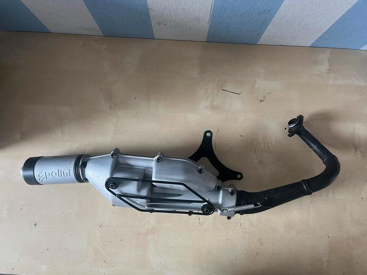 Polini no smoke uitlaat piaggio/gilera 2t, Fietsen en Brommers, Brommers | Tuning en Styling, Zo goed als nieuw, Ophalen