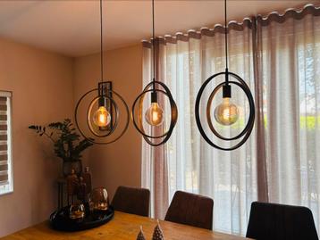 Hanglamp voor boven de eettafel beschikbaar voor biedingen