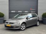 Volkswagen Golf 1.2 TSI Connected Series | Navigatie | Carpl, Voorwielaandrijving, Gebruikt, 4 cilinders, Bedrijf