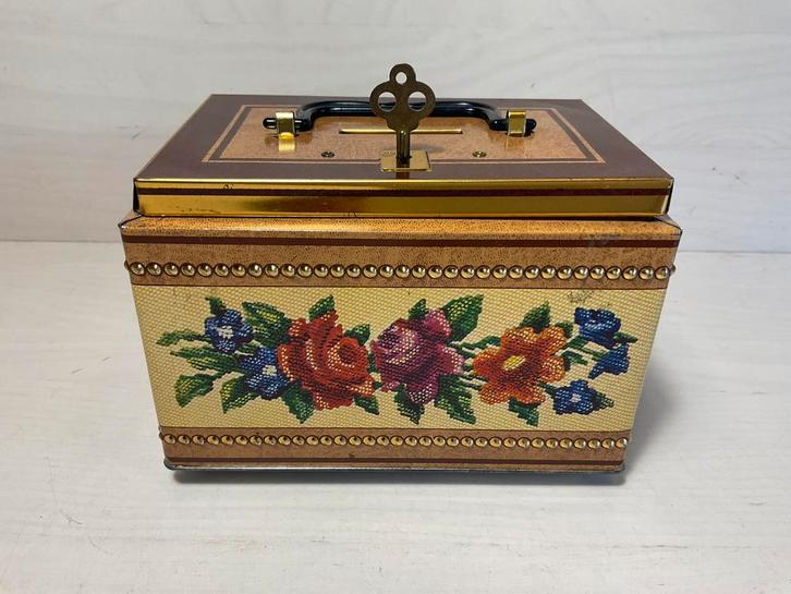 Oud blikken spaarpot De Beukelaer - GBC - met sleuteltje, Verzamelen, Blikken, Zo goed als nieuw, Overige, Ophalen of Verzenden