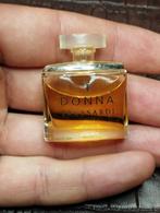 Donna Trussardi een klein flesje parfum, Ophalen of Verzenden, Zo goed als nieuw, Parfumfles