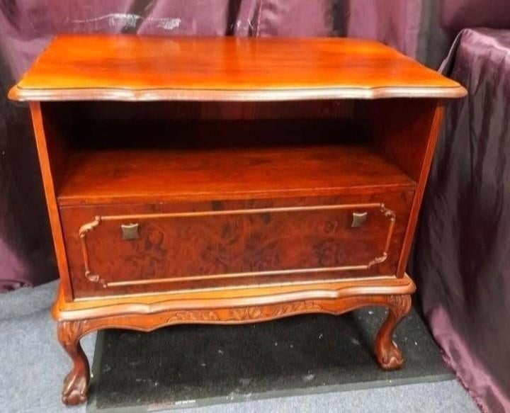 Mooi noten tv kastje, Huis en Inrichting, Kasten | Televisiemeubels, Zo goed als nieuw, Minder dan 100 cm, 25 tot 50 cm, 50 tot 100 cm