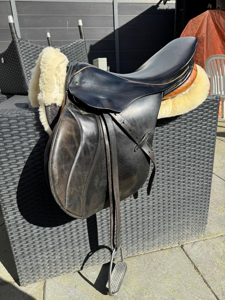 Stubben springzadel paardensport paardrijden zadel paard, Ophalen, Gebruikt