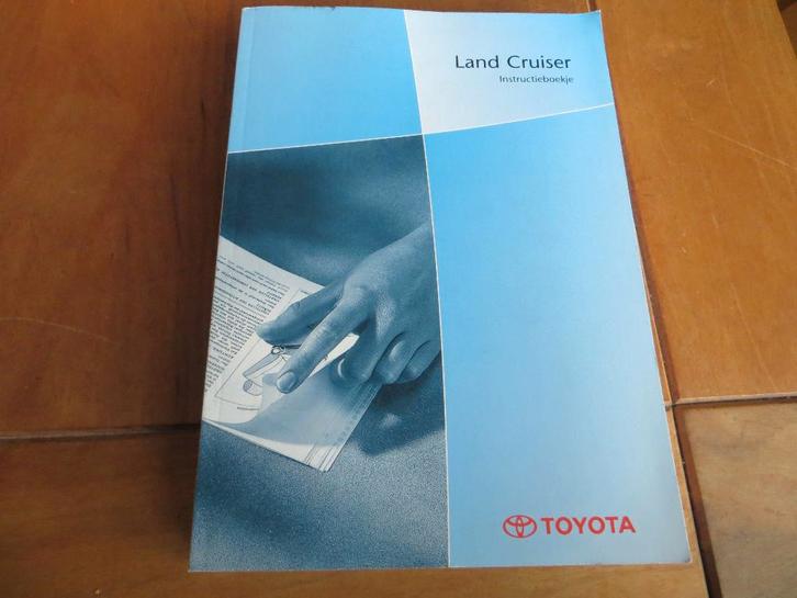 Nieuw instructieboek Toyota Land Cruiser 90 2004 424 blz, Auto diversen, Handleidingen en Instructieboekjes, Ophalen of Verzenden