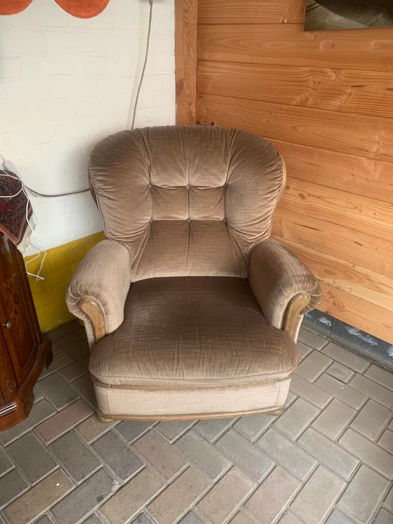 Gratis! Retro degelijk zwaar bankstel en 2 stoelen, Ophalen, Gebruikt, 75 tot 100 cm