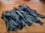 40 Zwarte Poly/Plastic Ritsen, niet deelbaar 23cm lang, Ophalen of Verzenden, Nieuw, Rits of Sluiting