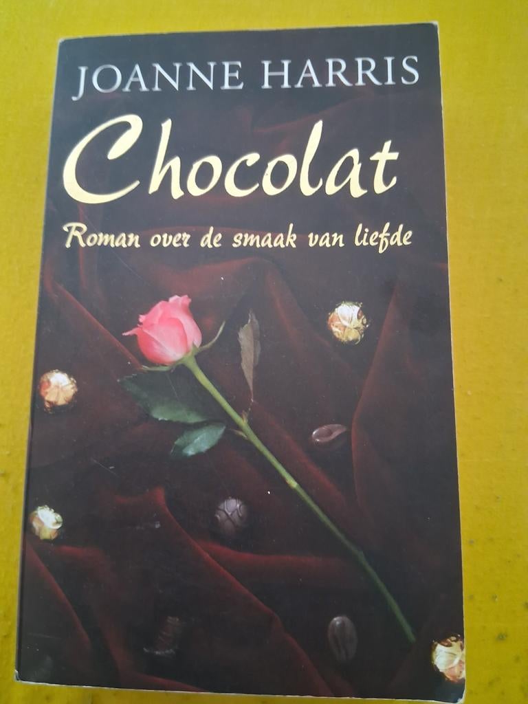Chocolat door joanne haris, Boeken, Ophalen, Zo goed als nieuw
