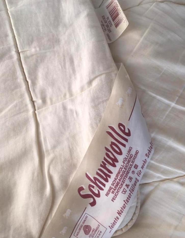 Schurwolle dekbed 135x230cm, Huis en Inrichting, Slaapkamer | Beddengoed, Gebruikt, Deken of Dekbed, Eenpersoons, Beige, Ophalen of Verzenden