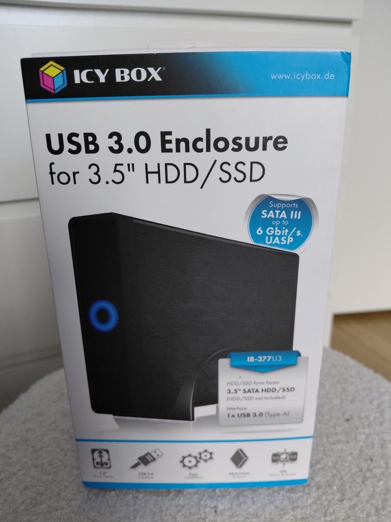 Behuizing voor 1 harde schijf Icy box, Computers en Software, Harde schijven, Ophalen of Verzenden, Zo goed als nieuw, Desktop
