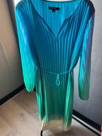 ZGAN feestelijke plissé jurk van Comma in maat 44., Blauw, Maat 42/44 (L), Ophalen of Verzenden, Zo goed als nieuw