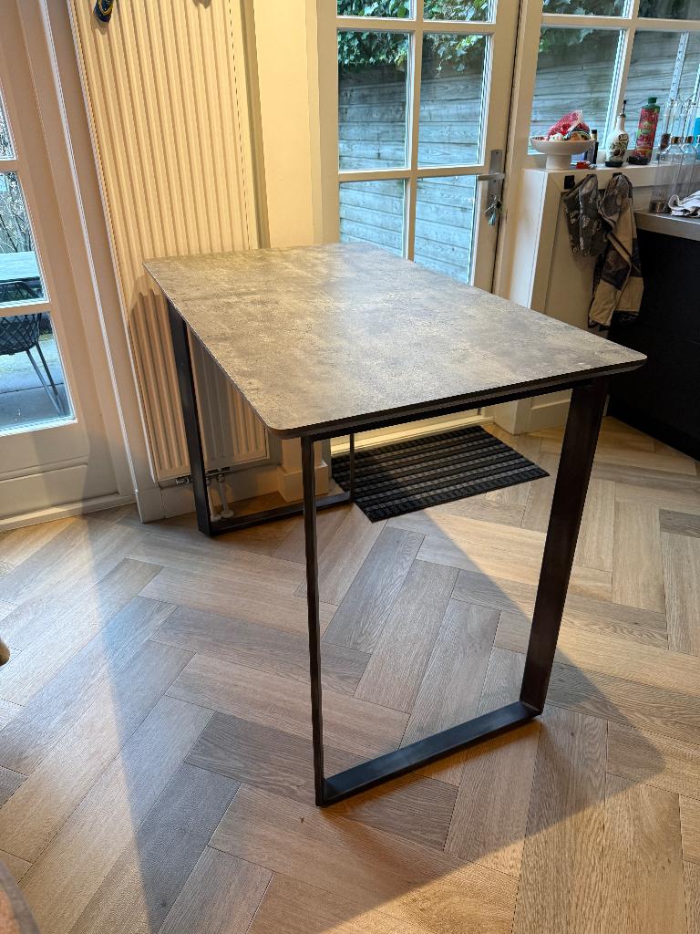 Keukenblok / bartafel betonlook vrijstaand, Huis en Inrichting, Keuken | Keukenelementen, Ophalen, Gebruikt, 150 tot 200 cm, Minder dan 100 cm