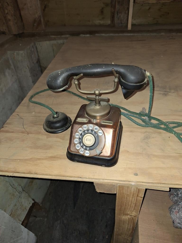 Oude telefoon met draaischijf, Ophalen of Verzenden