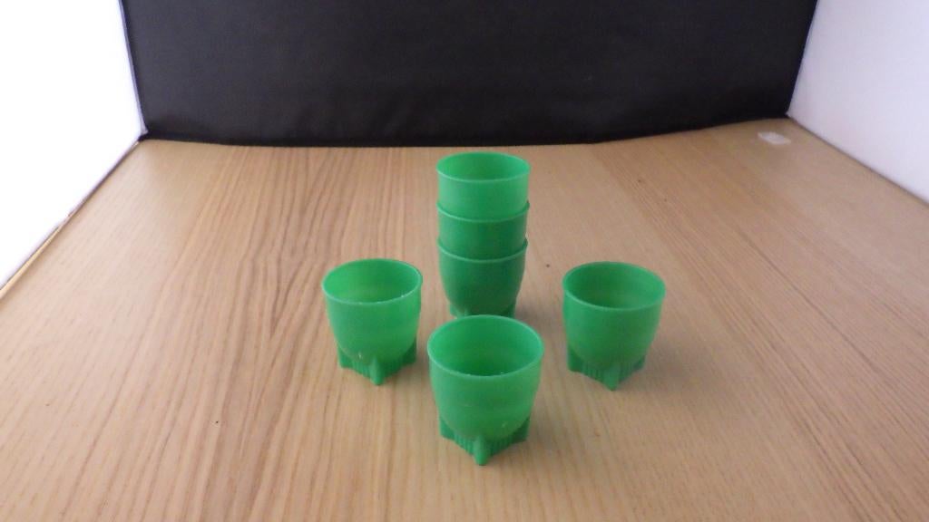 6 mooie groene retro eierdopjes, Verzamelen, Retro, Ophalen of Verzenden, Overige typen