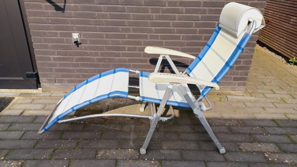 2 Ligstoelen met verstelbare rugleuning (Dukdalf), Ophalen, Aluminium, Verstelbaar