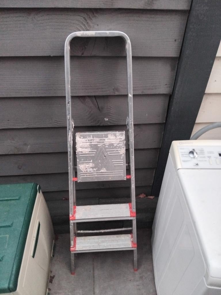 Alluminium trap 3 treden prijs €25, Ophalen of Verzenden, Minder dan 2 meter